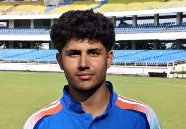 Rahul Dravid’s Son Anvay Smashes 85 Off 41 Balls As Karnataka Crushes Aaryavir Sehwag’s Delhi 3 Rahul Dravid’s Son Anvay Smashes 85 Off 41 Balls As Karnataka Crushes Aaryavir Sehwag’s Delhi - RVCJ Media