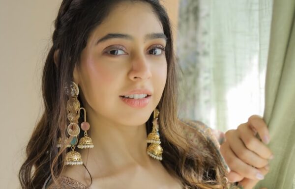 Niti Taylor Makes Casting Couch Allegations Against Telugu Movie Director 2 Niti Taylor Makes Casting Couch Allegations Against Telugu Movie Director - RVCJ Media