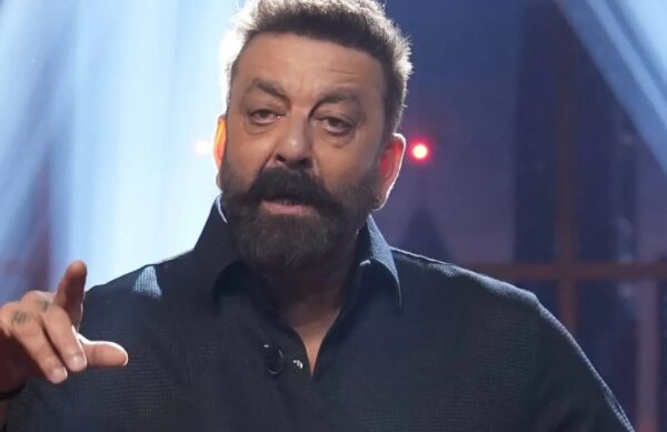 Sanjay Dutt Clarifies ‘Peace’ Remark After Social Media Backlash, Here’s What He Meant 2 Sanjay Dutt Clarifies ‘Peace’ Remark After Social Media Backlash, Here’s What He Meant - RVCJ Media